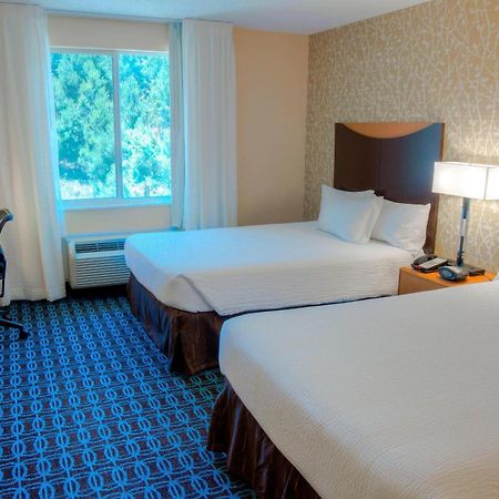 Fairfield Inn & Suites By Marriott Mobile Daphne/Eastern Shore Спаниш-Форт Экстерьер фото