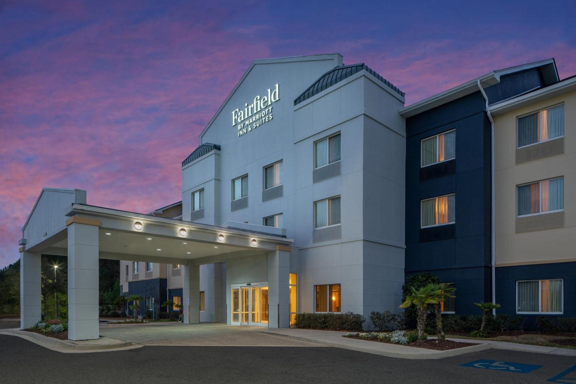 Fairfield Inn & Suites By Marriott Mobile Daphne/Eastern Shore Спаниш-Форт Экстерьер фото