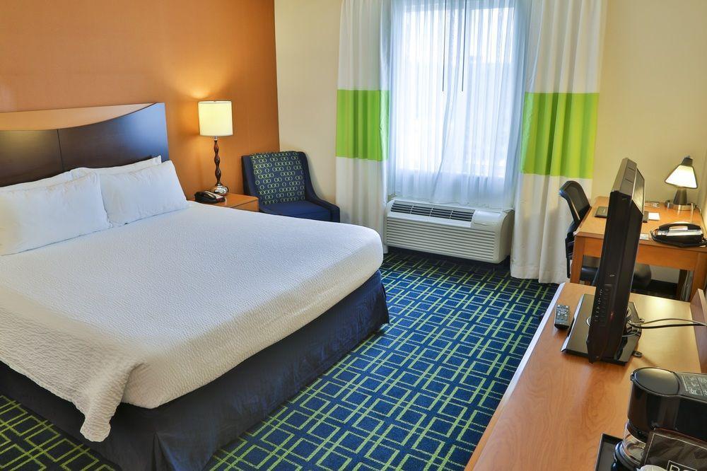 Fairfield Inn & Suites By Marriott Mobile Daphne/Eastern Shore Спаниш-Форт Экстерьер фото