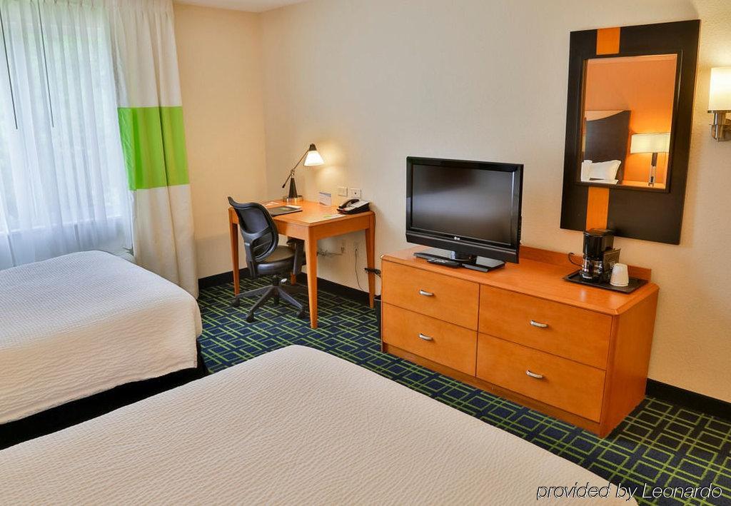 Fairfield Inn & Suites By Marriott Mobile Daphne/Eastern Shore Спаниш-Форт Экстерьер фото