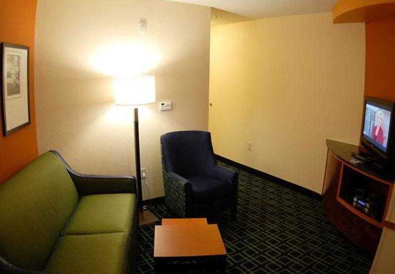 Fairfield Inn & Suites By Marriott Mobile Daphne/Eastern Shore Спаниш-Форт Интерьер фото